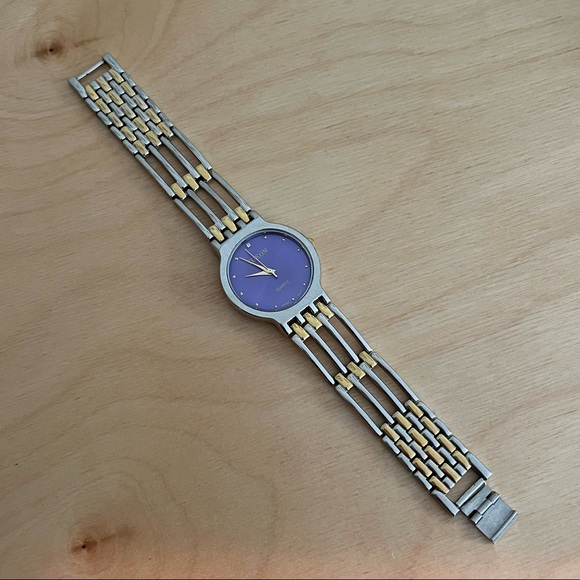 The Watch Company ladies watch - Picture 1 of 4